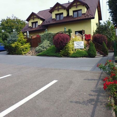 Bialy Kosciol Maczne Skaly公寓 外观 照片